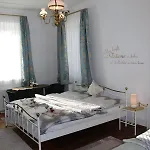 Schloss * فولفسبورغ