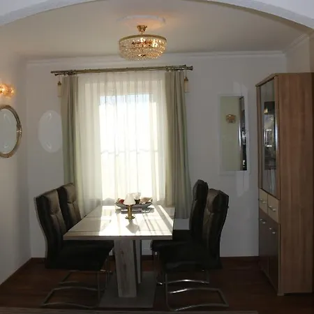 Schloss Apartment